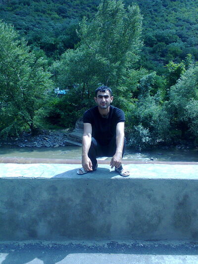  ,   Emin, 37 ,   