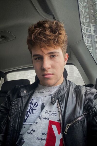  ,   Alexsey, 25 ,   