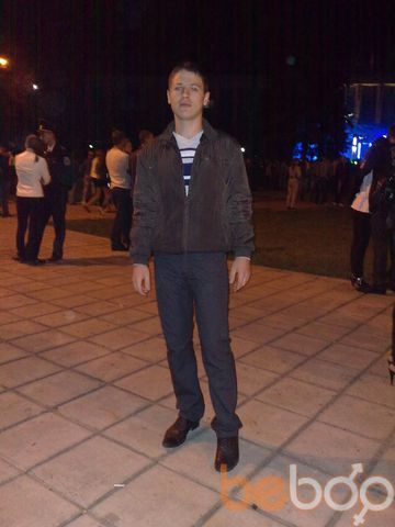  ,   LittleBoy, 33 ,   