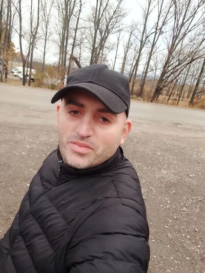  ,   Dimitri, 39 ,   ,   , 