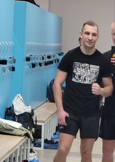  ,   Artem, 30 ,   ,   