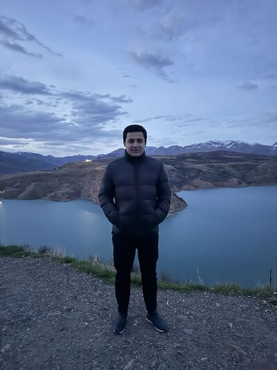  ,   Bobur, 26 ,     , c 