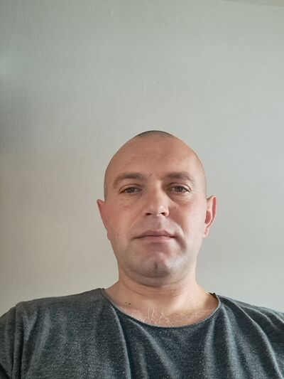  ,   Viorel, 41 ,   ,   