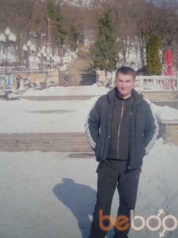  942673  Roman, 58 ,    