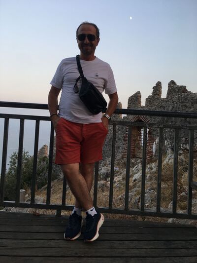  ,   Mert, 34 ,   ,   , c 