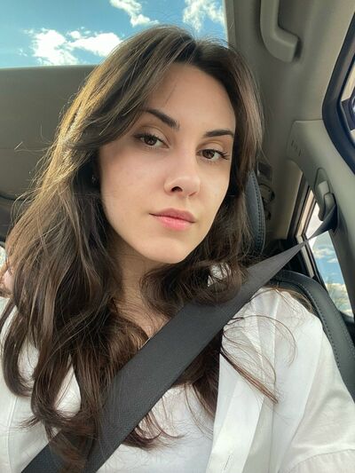  ,   Maria, 23 ,   ,   