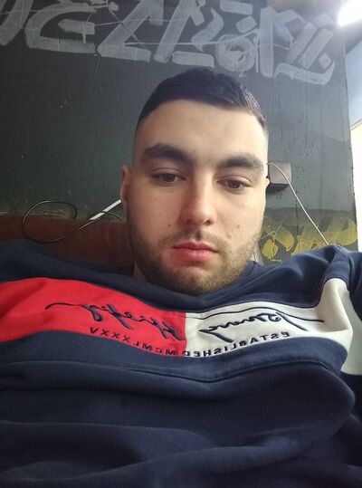  -,   Maxim, 26 ,   ,   