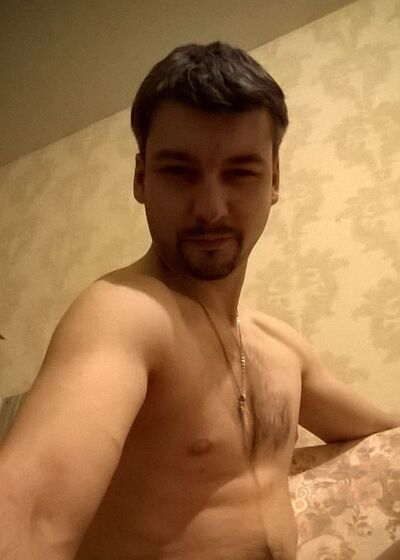  ,   Sam, 42 ,  