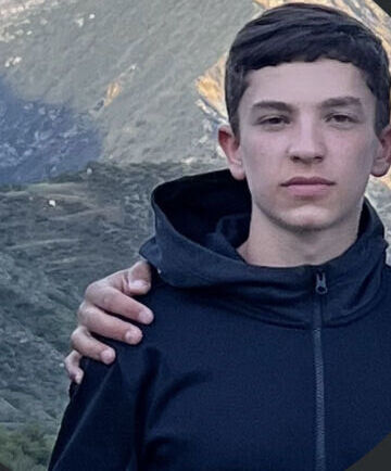  ,   Hayk, 21 ,   ,   