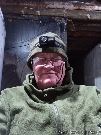   ,   Mikhail, 54 ,     , c 