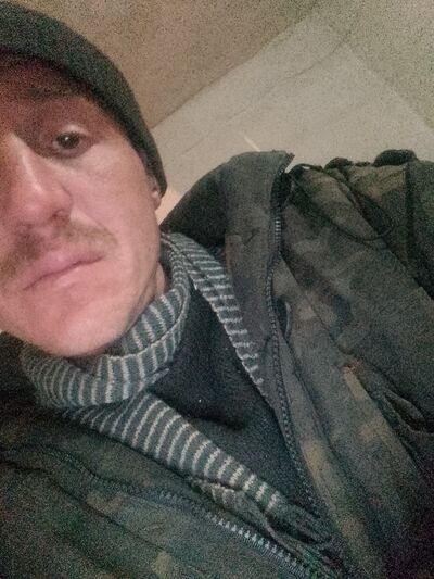  ,   Alan, 39 ,   ,   