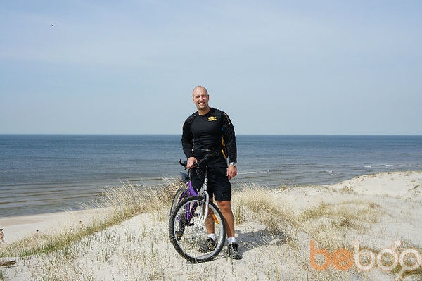  ,   Edd, 48 ,   