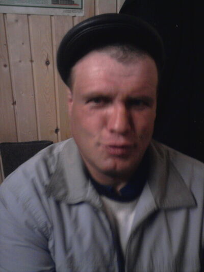  ,   Viktor, 48 ,   ,   , 