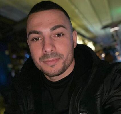  ,   Eric Italy, 39 ,   ,   , c 