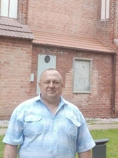  ,   Viktor, 64 ,     , c , 