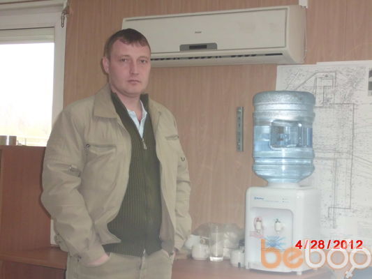  ,   Vlad, 48 ,  