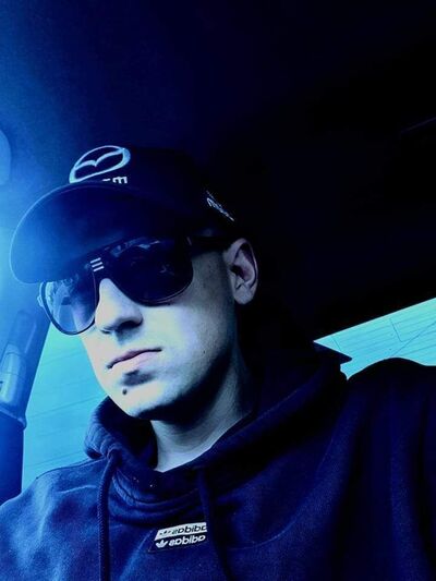  ,   Pablo, 32 ,   ,   , c , 