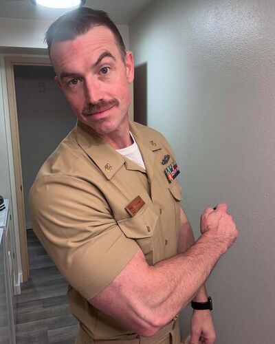  ,   Auger Mark, 46 ,     , c 