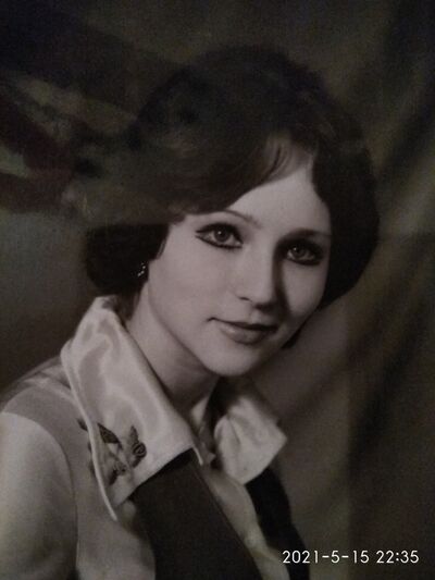  ,   Inessa, 69 ,   c 
