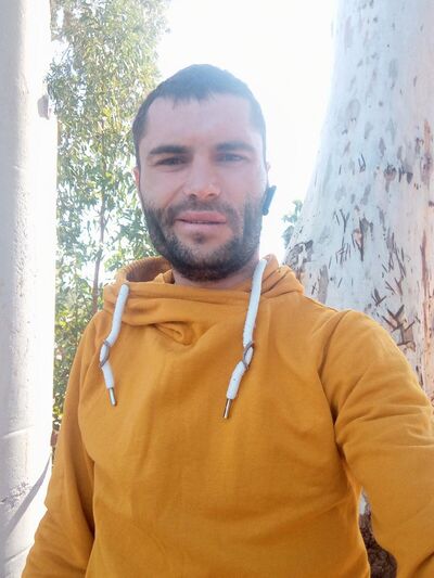  ,   Mihail, 37 ,   ,   