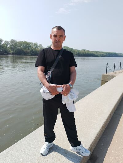  ,   Vlad, 47 ,   ,   