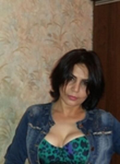  ,   Lola, 48 ,   ,   , c 
