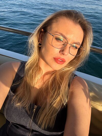  -,   , 22 ,   