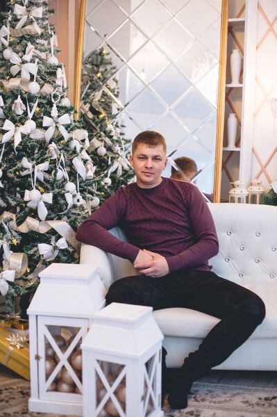  ,   Alex, 36 ,   ,   , c , 