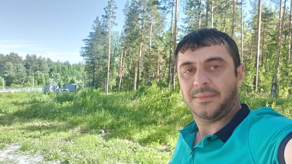  ,   Niko, 39 ,   ,   