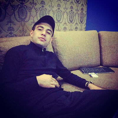  ,   Narek, 27 ,   ,   