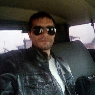  ,   Dima, 42 ,  