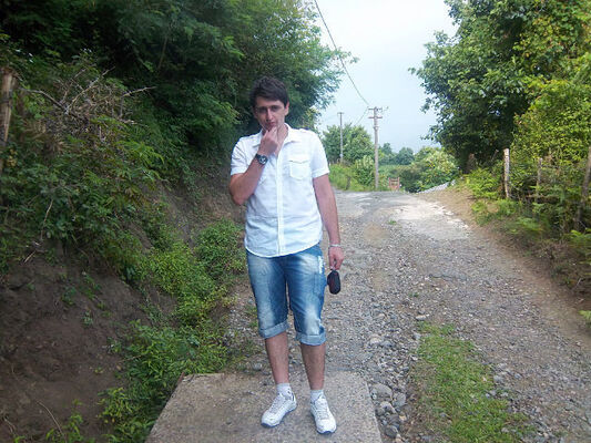  ,   Zaza, 34 ,   