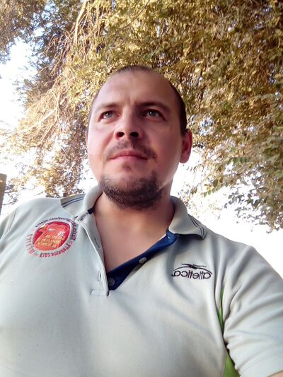  ,   Roman, 42 ,   