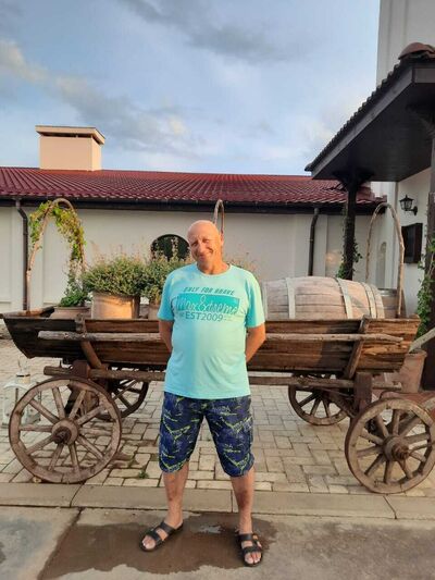  ,   Alex, 55 ,   ,   