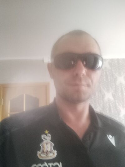  ,   Yury Medved, 37 ,   ,   , c , 