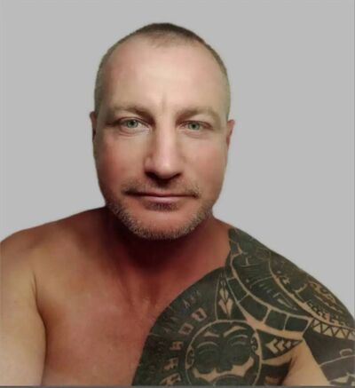  ,   Alejandro, 49 ,   ,   , 