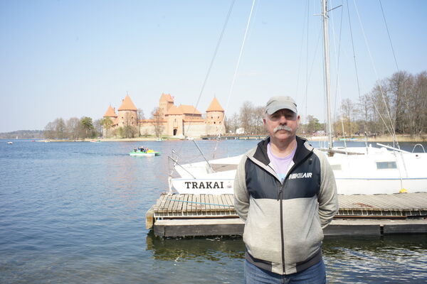  ,   Vaclav, 63 ,   ,   , c 