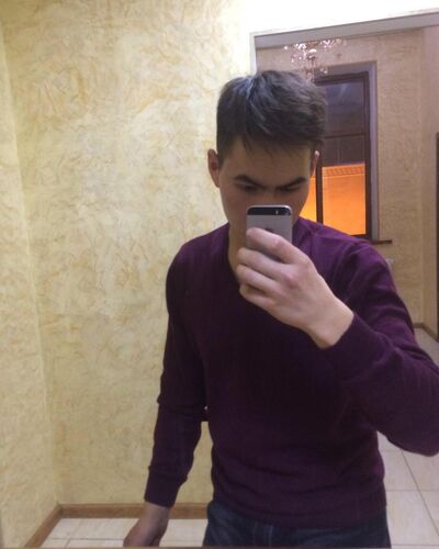  ,   Batyrkhan, 27 ,     , c 