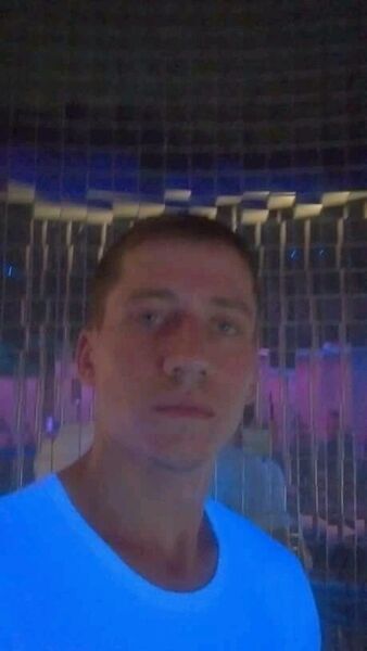  ,   Radu, 35 ,   