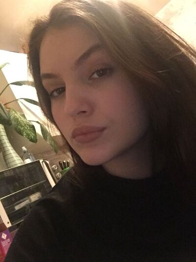 Знакомства Москва, фото девушки Ирина, 19 лет, познакомится для переписки