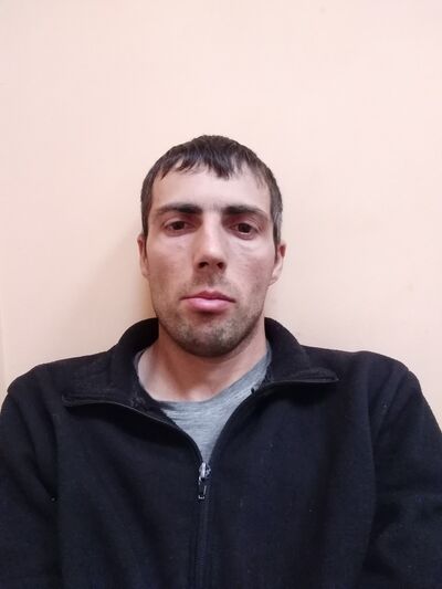  ,   Renat, 37 ,   ,   , c 