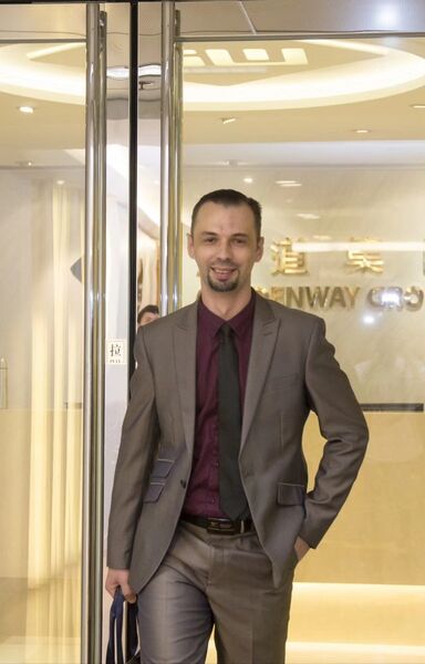  ,   Aleksandr, 44 ,   ,   , c 