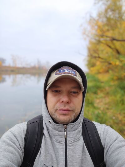  ,   Artyom, 40 ,   ,   
