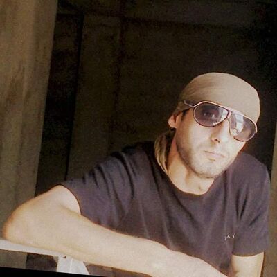  ,   Vladimer, 41 ,     , c , 