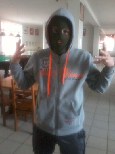 ,   Lacosta, 30 ,   