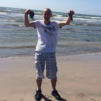  ,   Ainars, 44 ,   