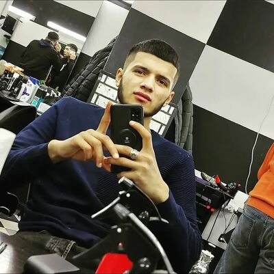  ,   Anton, 25 ,   ,   