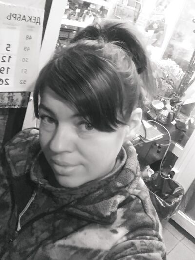  ,   Maria, 39 ,   ,   