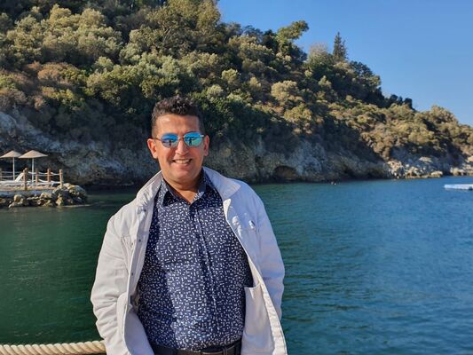  ,   Tarkan, 40 ,     , c 