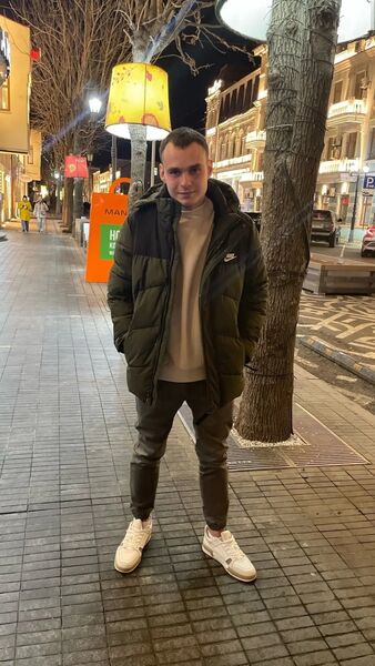  ,   Nikita, 26 ,   c 